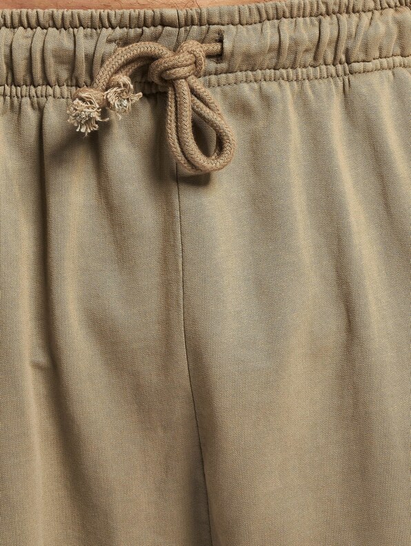 Overdyed -4