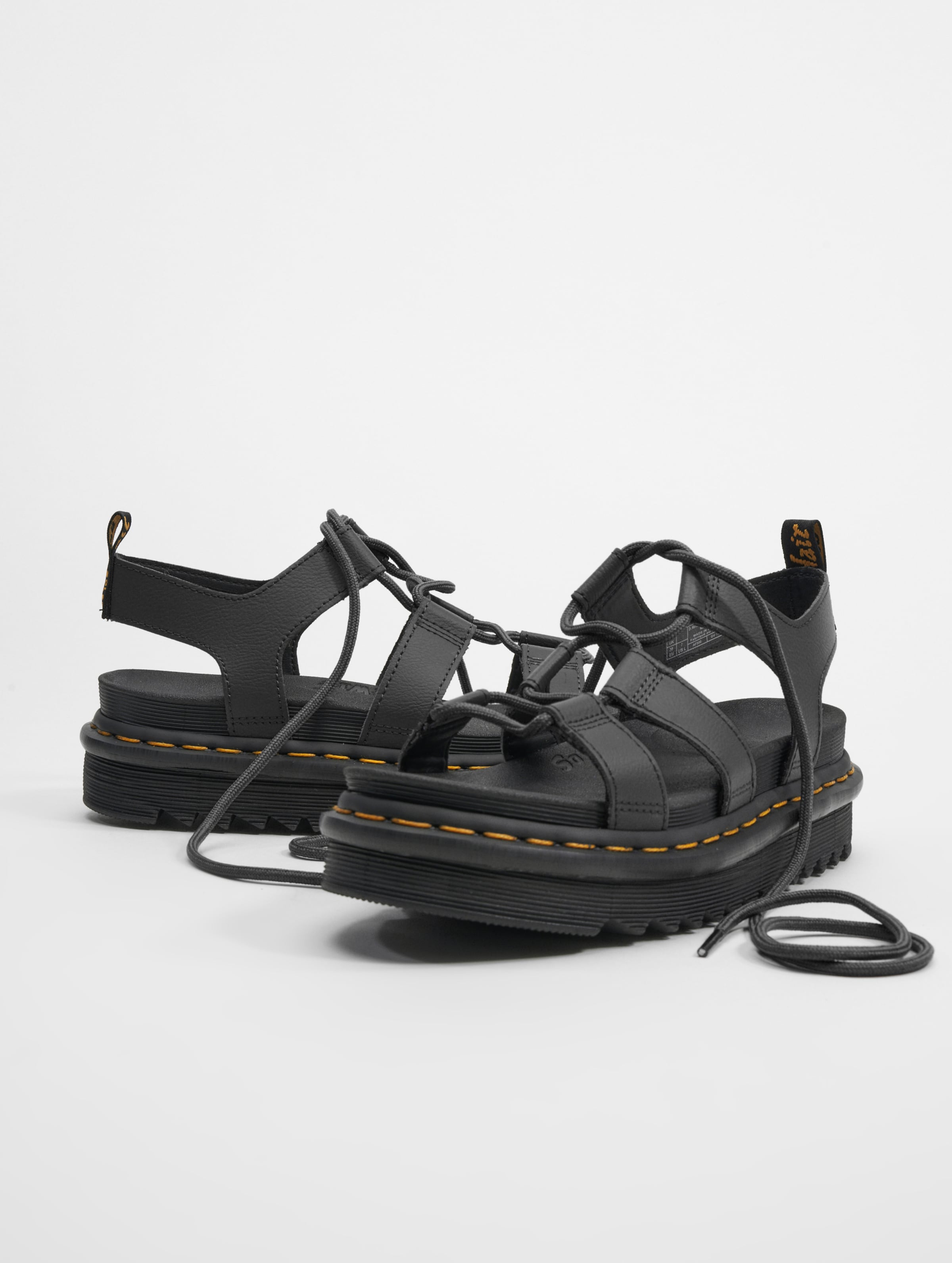 Dr. Martens Nartilla Sandalen Vrouwen op kleur zwart, Maat 43