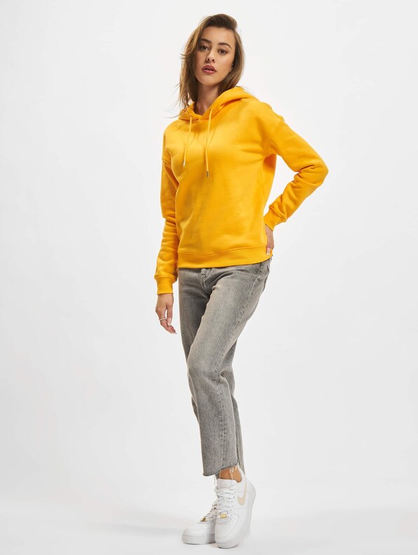 Ladies -4