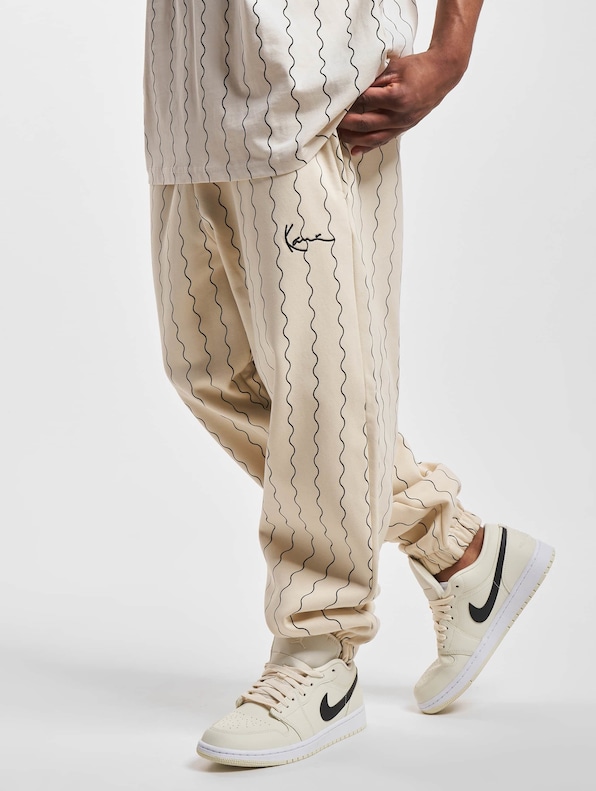 Small Signature Ziczac Pinstripe Relaxed Fit -0