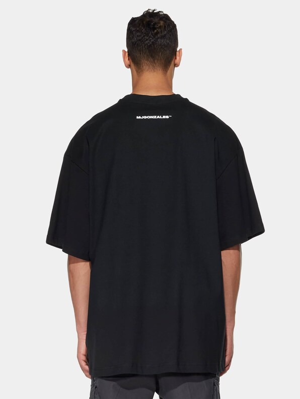 Studio X Huge-1