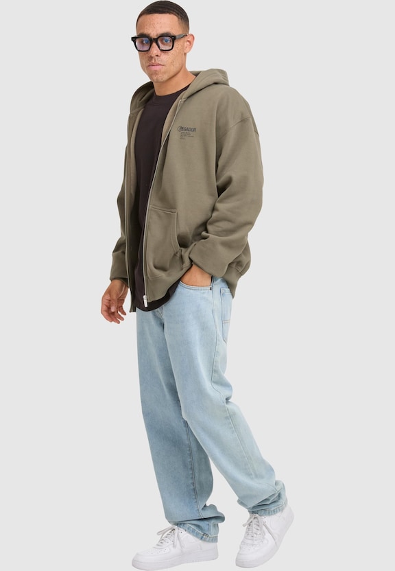  Mahan Oversized-3