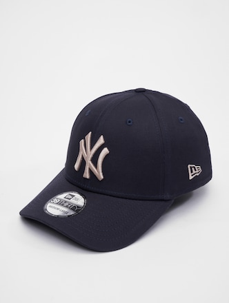 New Era League Essential 39Thirty New York Yankees Flexfit Cap