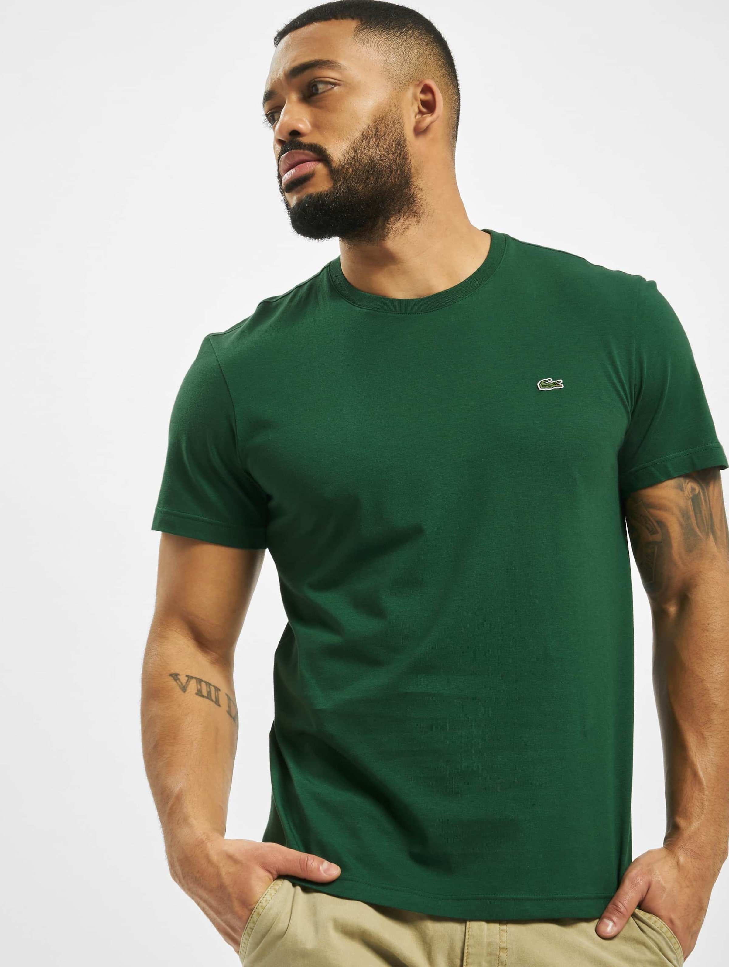 T shirt best sale lacoste basic