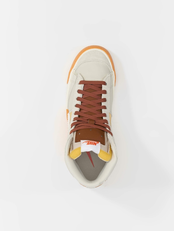 Blazer Mid '77 Vintage-4