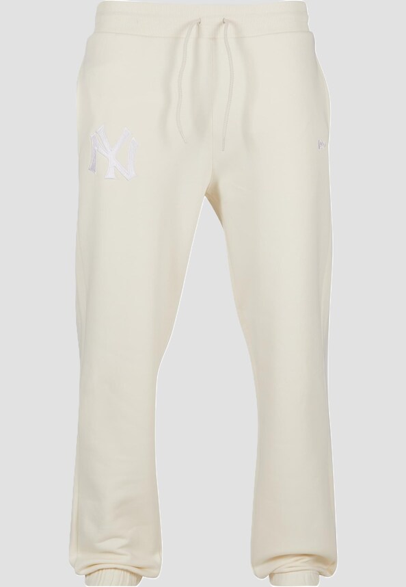 Relaxed Fit Embroidery Logo-0