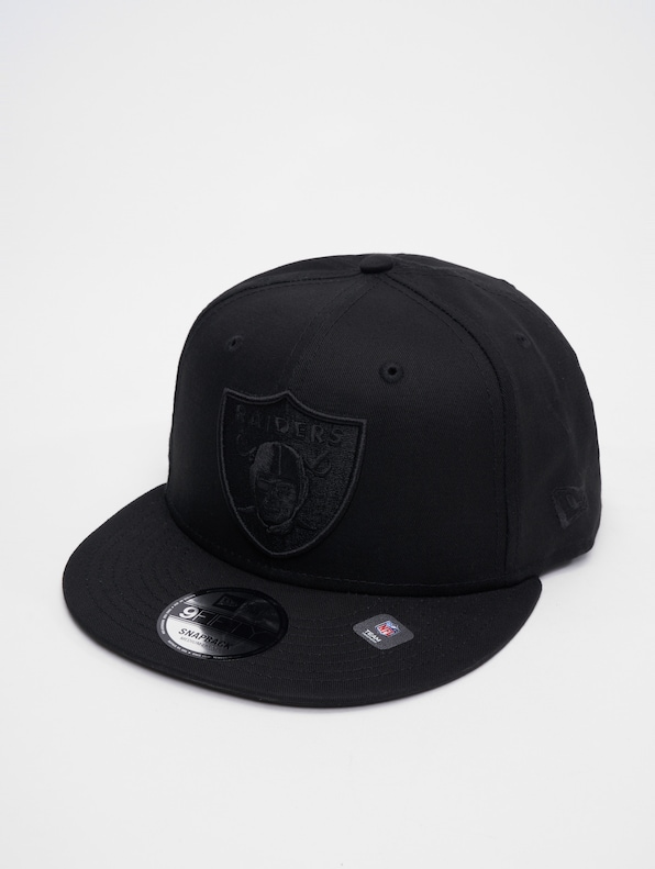 New Era Monochrome 9Fifty Las Vegas Raiders Snapback Caps-0