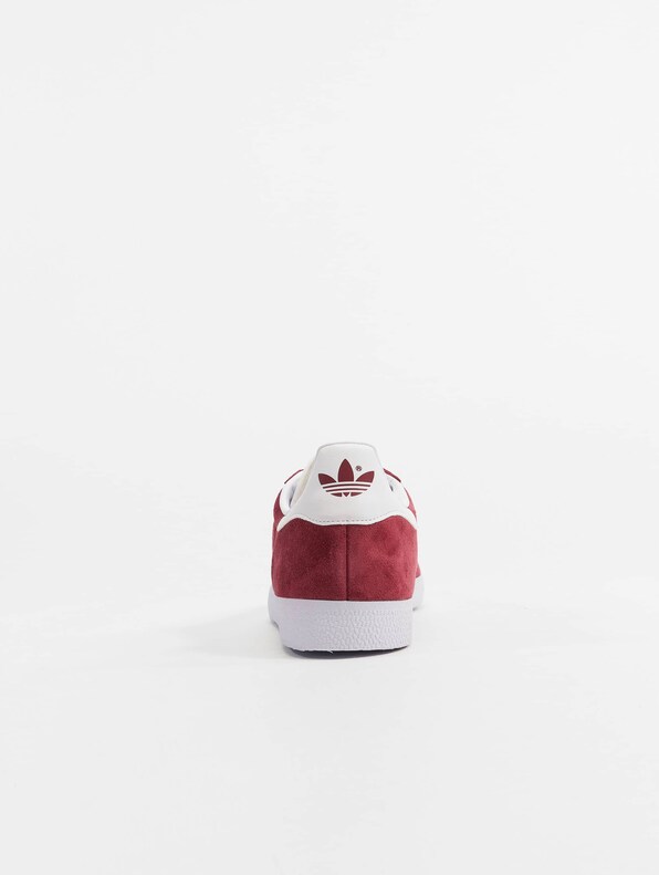 Gazelle -5