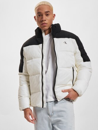 Calvin Klein Blocking Non-Down Puffer Jackets