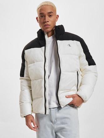 Calvin Klein Blocking Non-Down Puffer Jackets