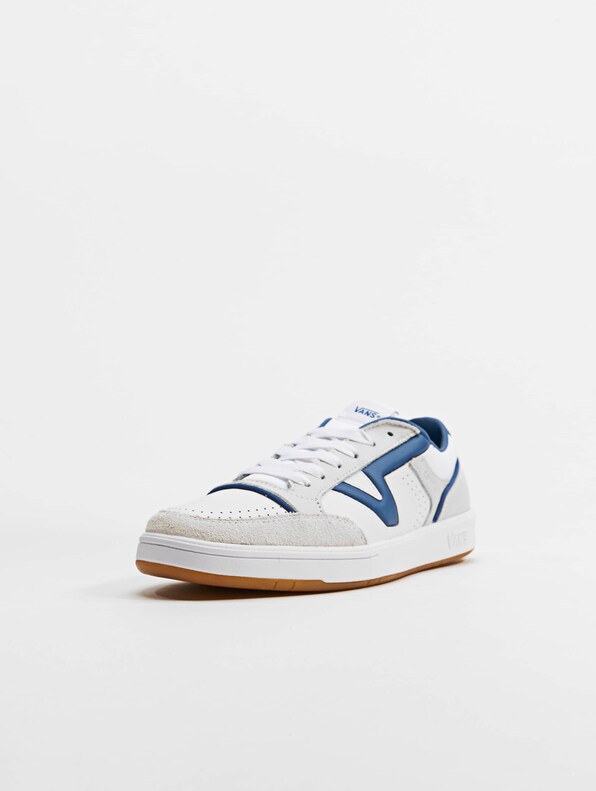Lowland CC JMP R Court -2
