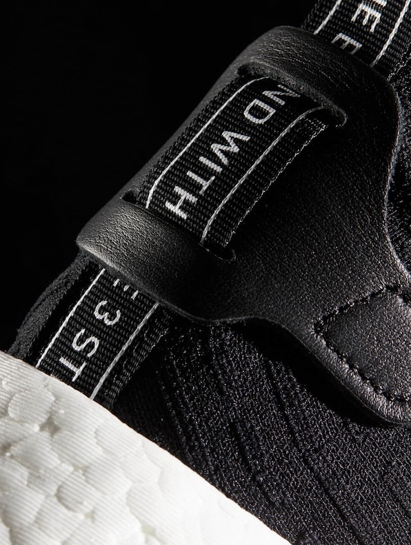 Nmd R2 Pk -5