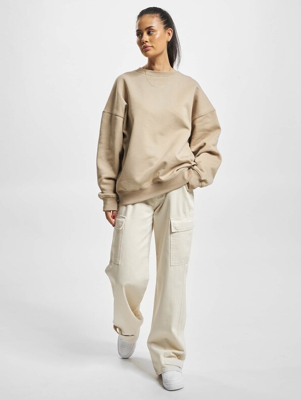 Oversized-4