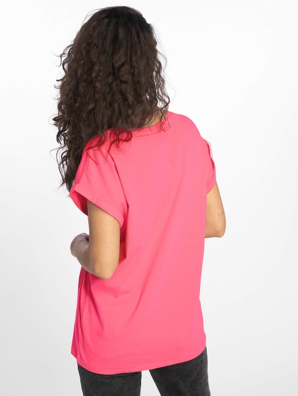 Extended Shoulder-1