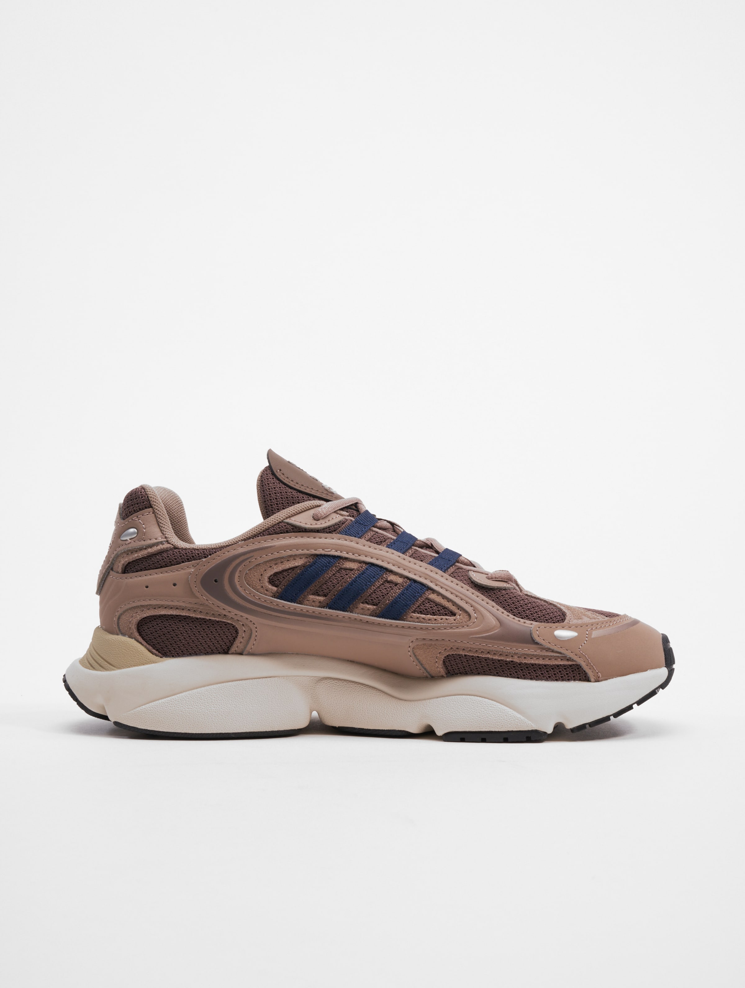 Adidas confirmable yung uomo marrone