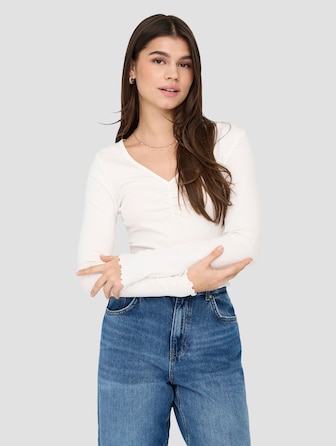 Betty V-Neck