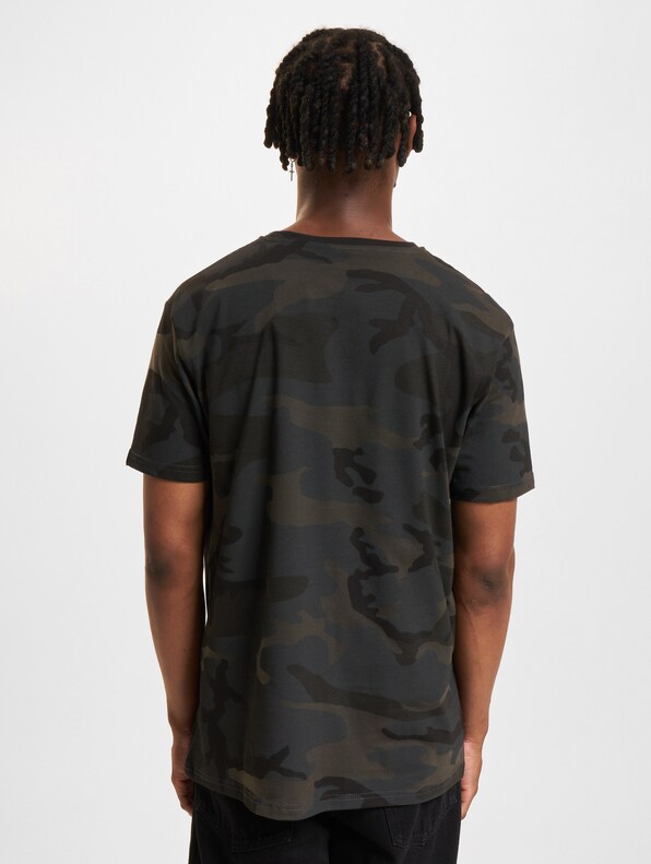 Basic Small Logo Camo -1