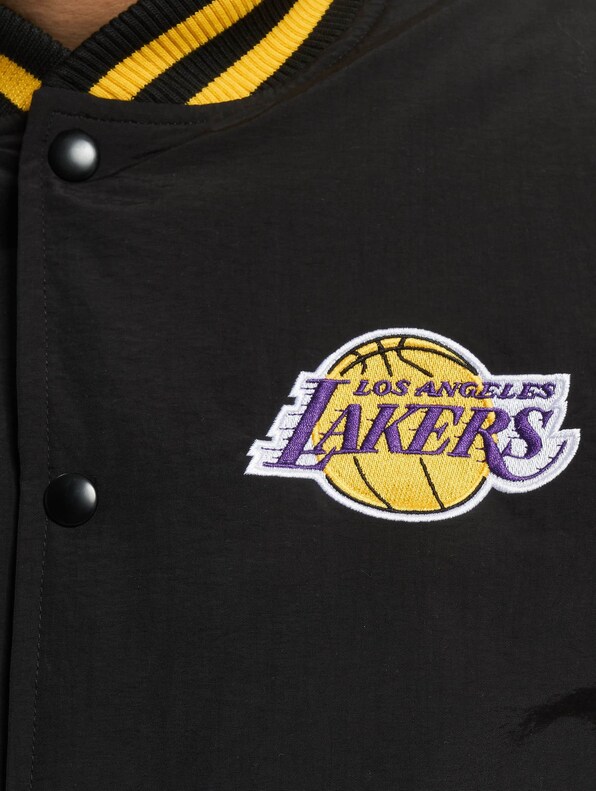 NBA Los Angeles Lakers Script -4