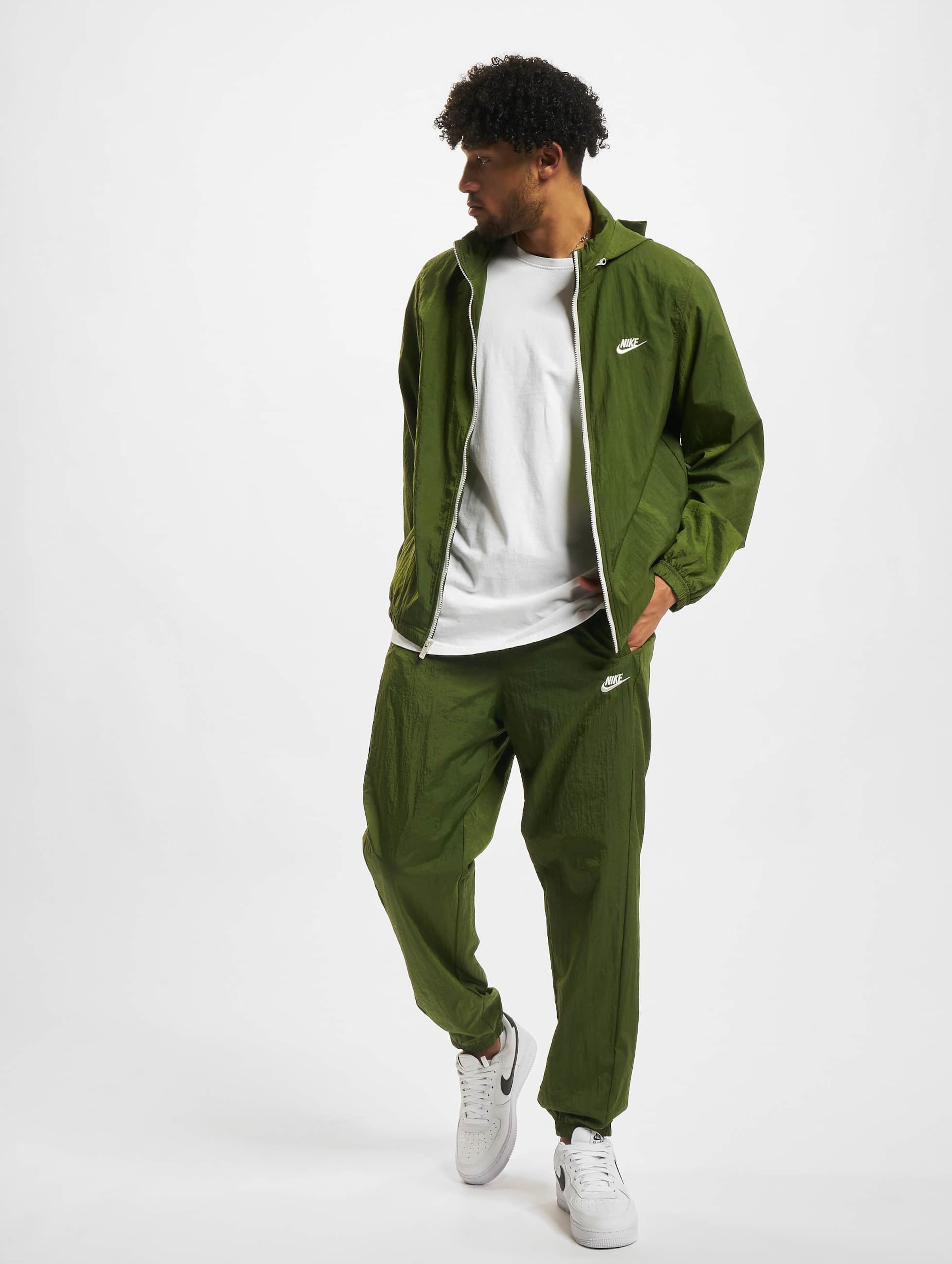 Nike woven clearance basic tracksuit