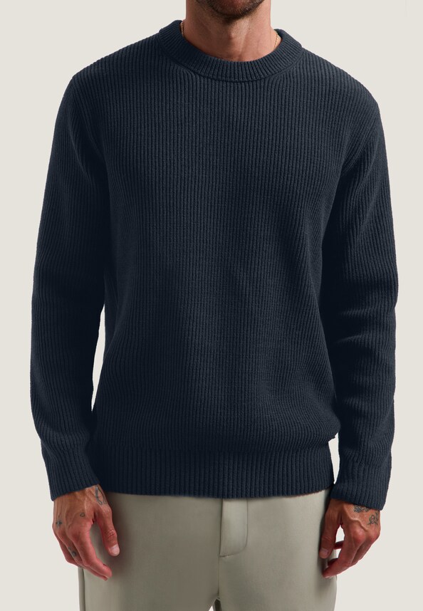 Levi Crewneck-3