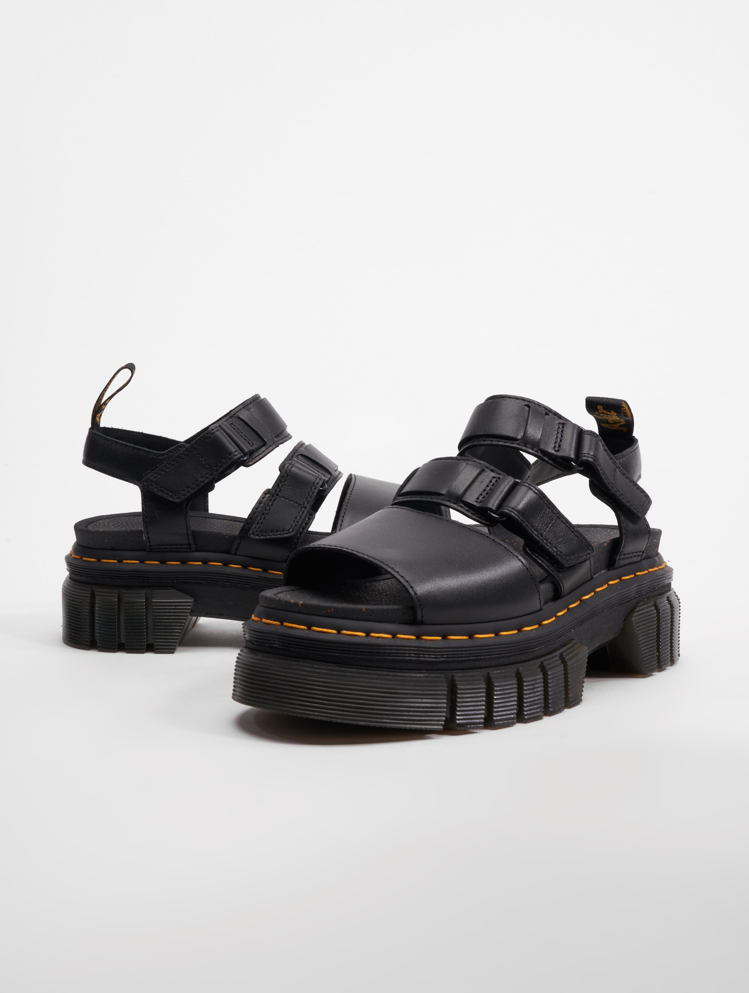 Dr. Martens Ricki 3-Strap Sandalen Unisex op kleur zwart, Maat 43