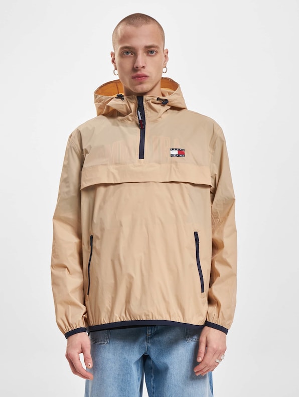 Tommy Jeans Pckable Tech Chicago Popover Windbreaker-2