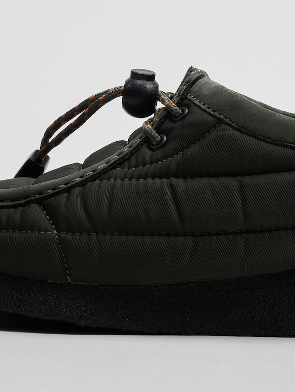 Clarks Wallabee Sneakers-10