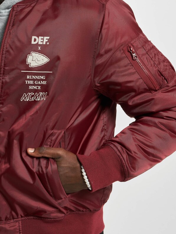 Ecru Man Defacto Fit NFL Kansas City Chiefs Oversize Fit Bomber