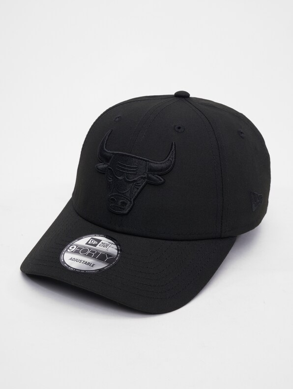 Repreve Outline 9FORTY Chicago Bulls-0