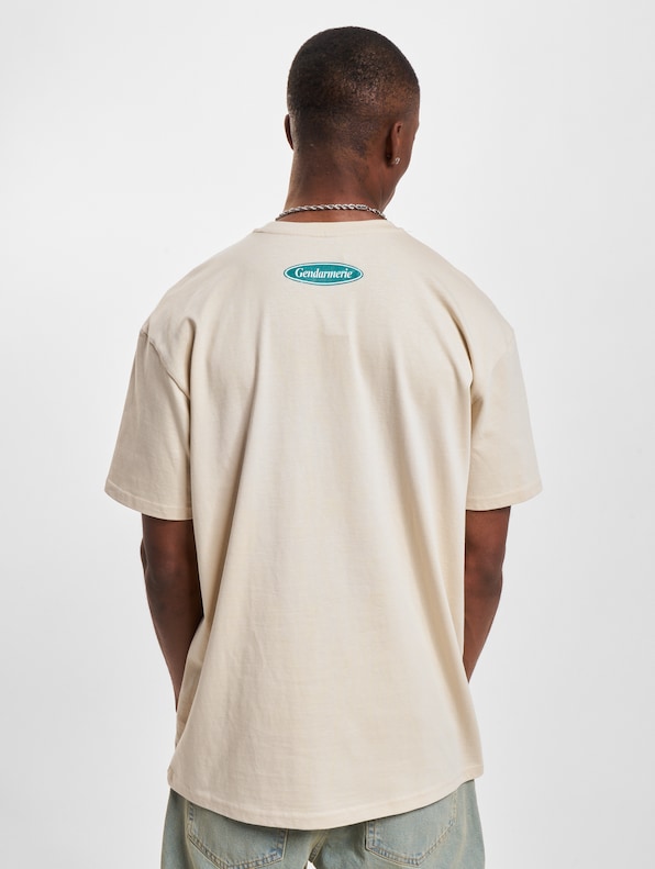 Gendarmerie Oversize -1