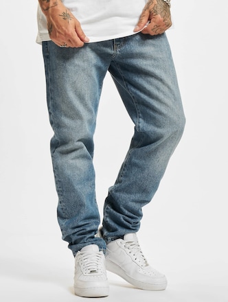 2Y Premium Devin Straight Fit Jeans