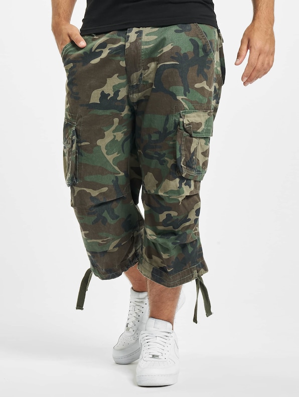 Urban Legend Cargo 3/4 Shorts-0