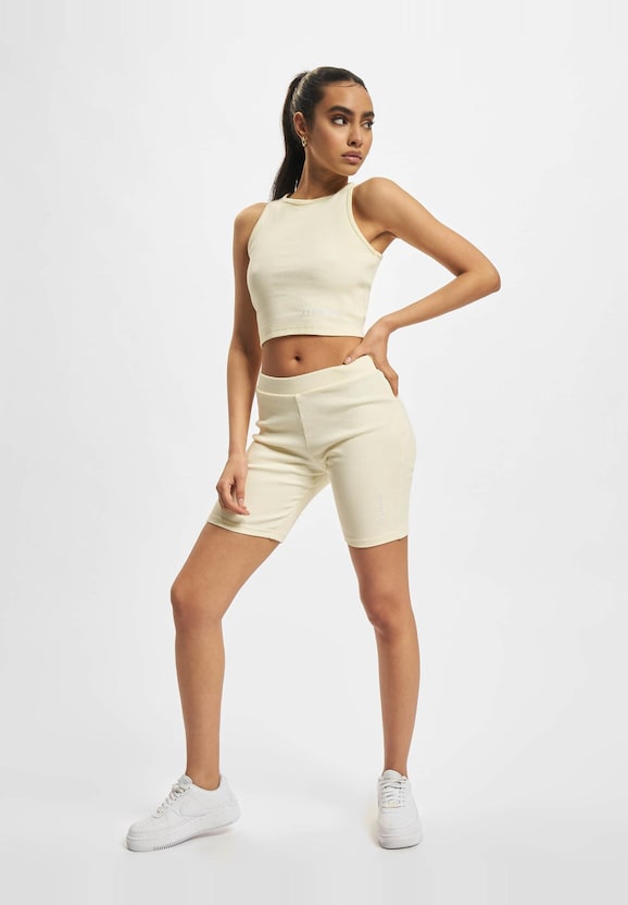 Ayla Crop-3