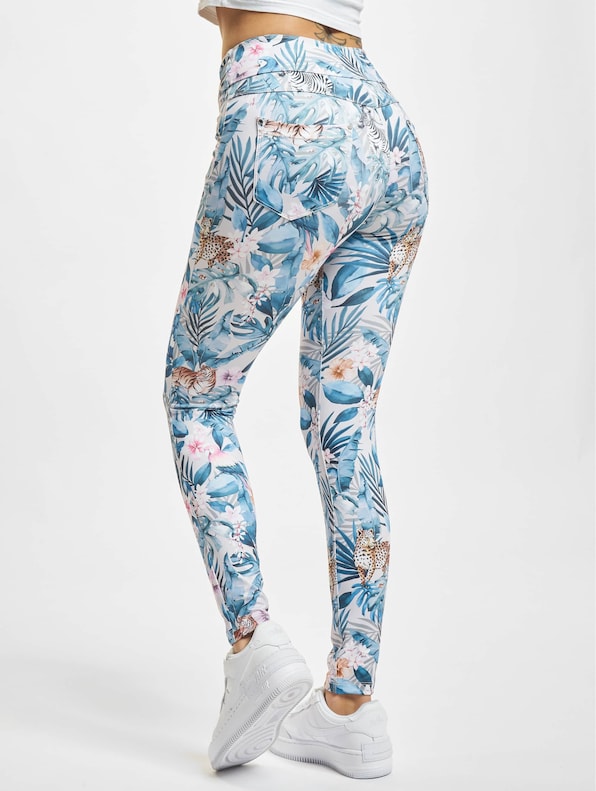 Yoga Now Medium Seasonal -2
