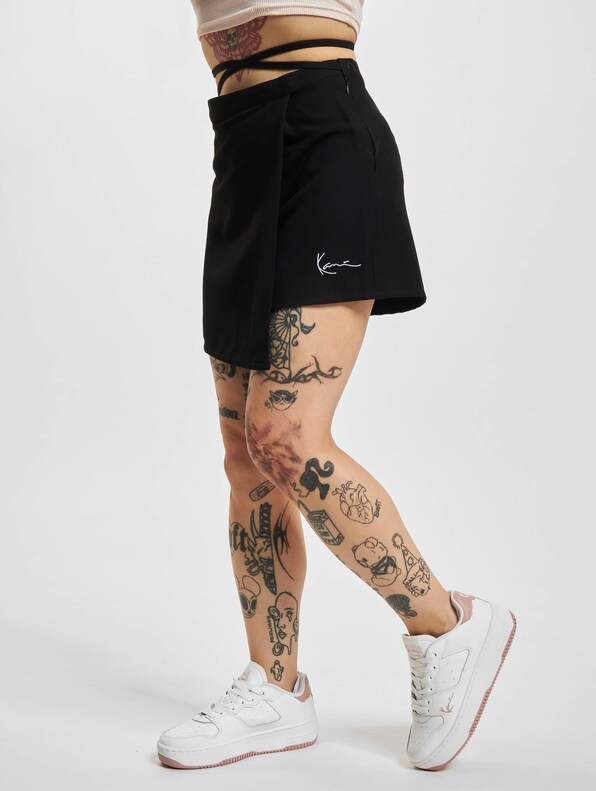 Small Signature Laced-2