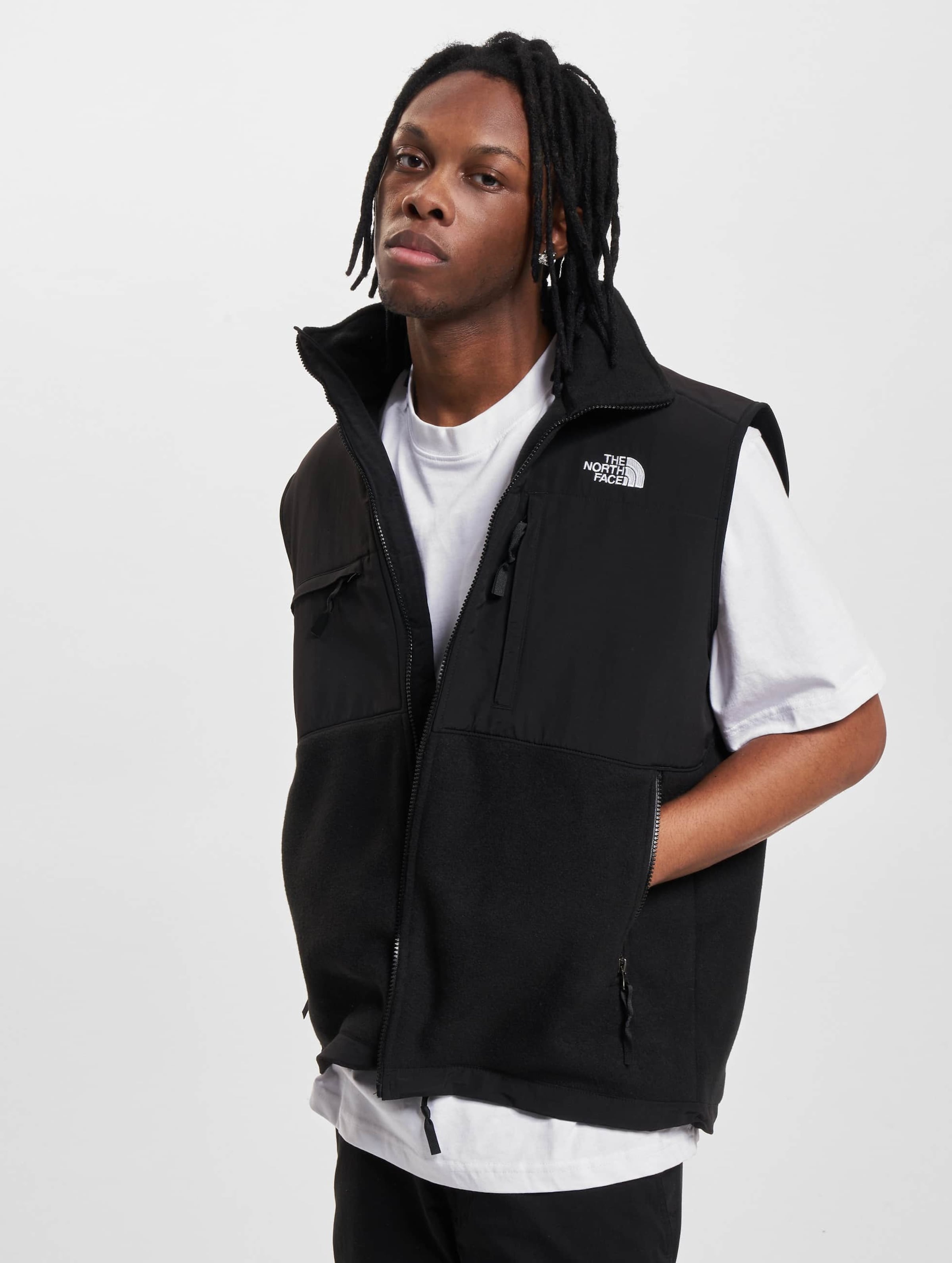 The north clearance face denali vest