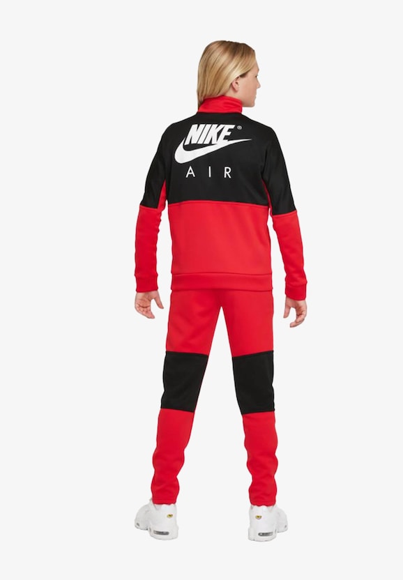 Air -0