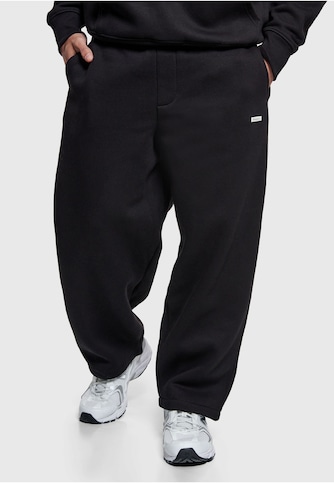 BAGGY SWEATPANTS