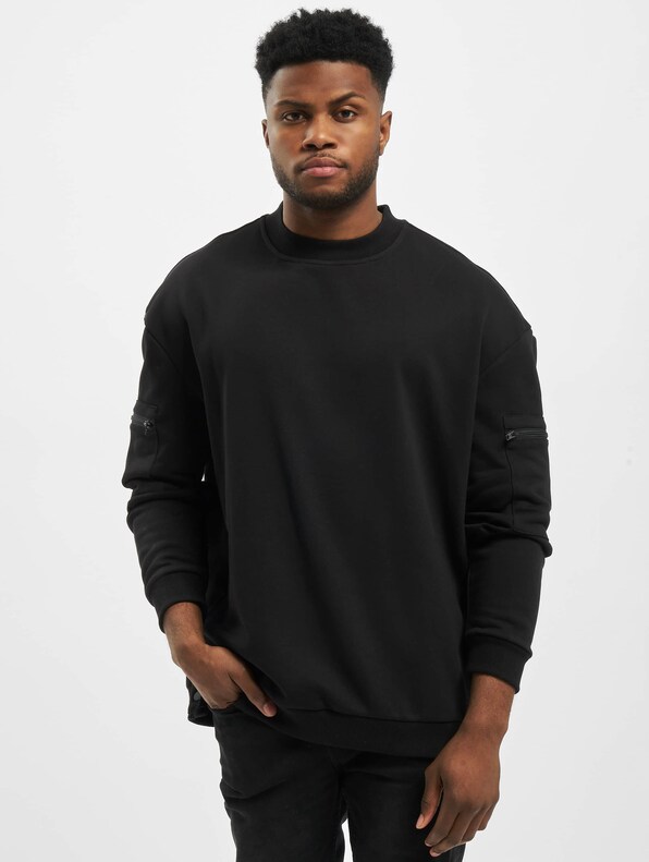 Training Terry Crew-2