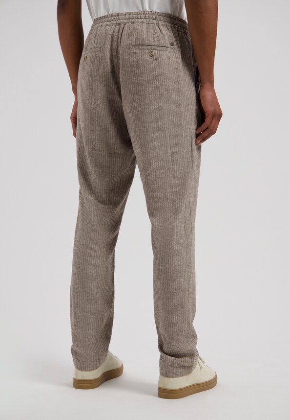 Logan Easy Pinstripe-1