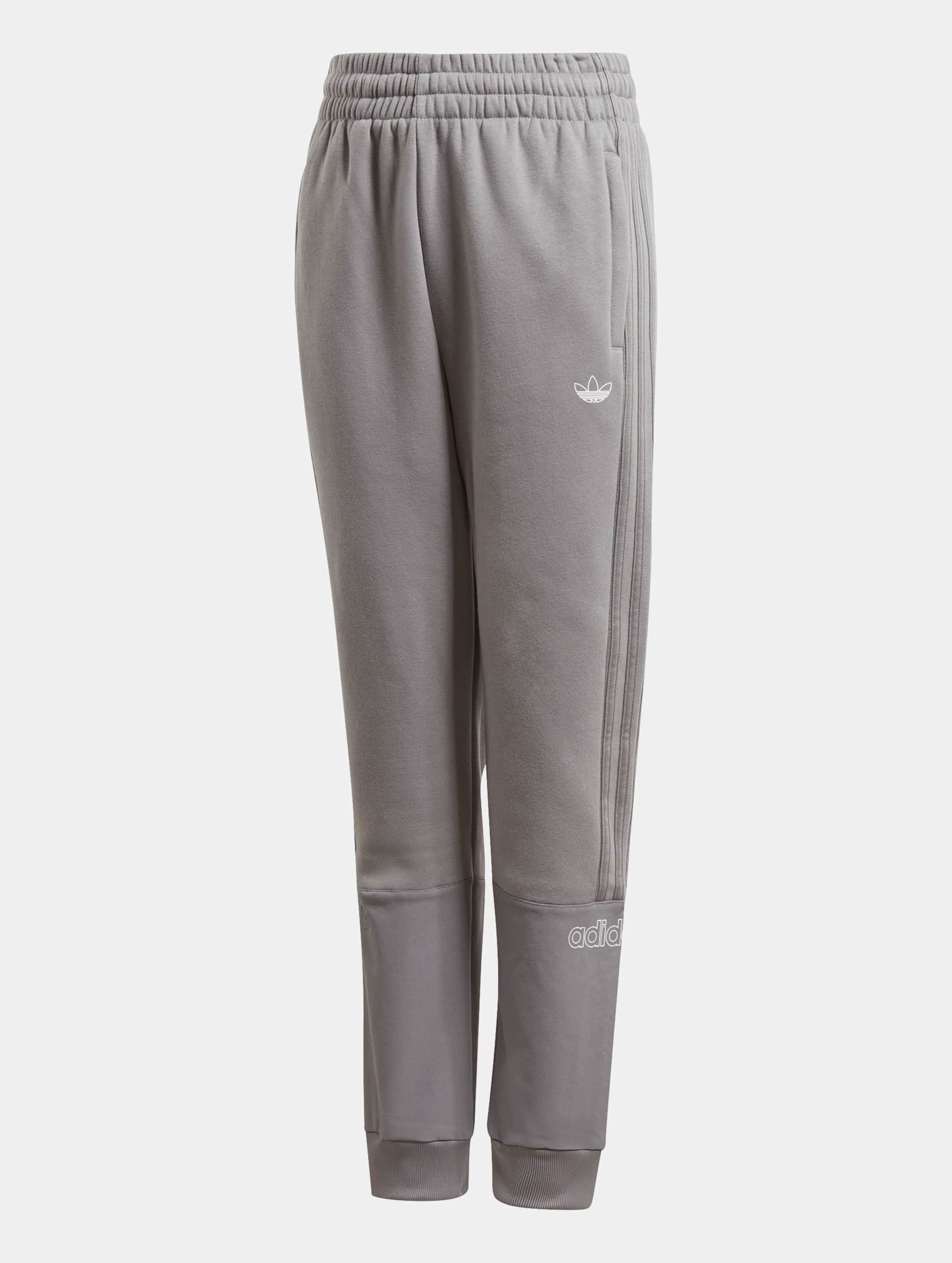 Adidas strun track online pants