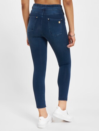 7/8 medium waist 