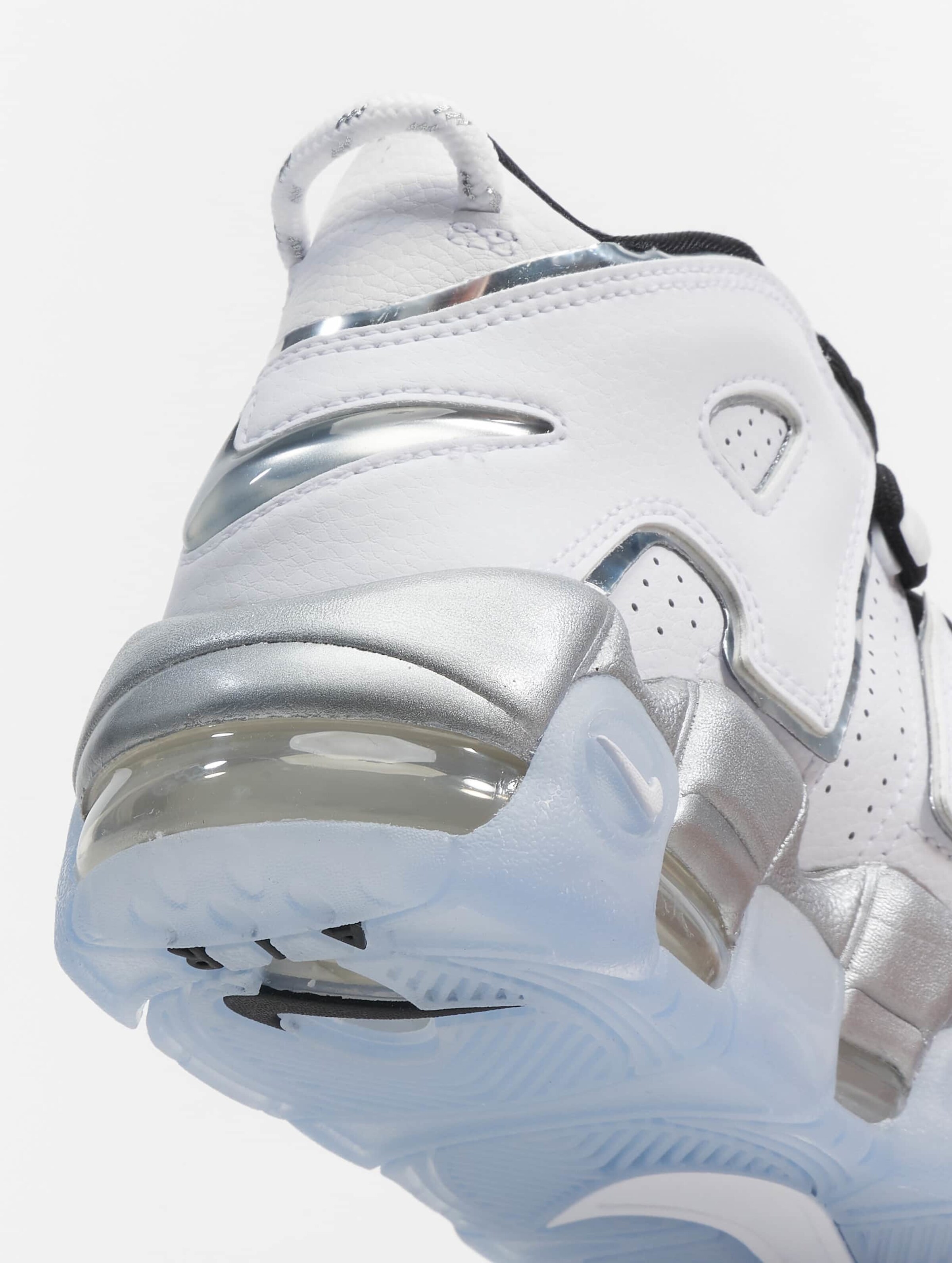 Uptempo chrome hotsell