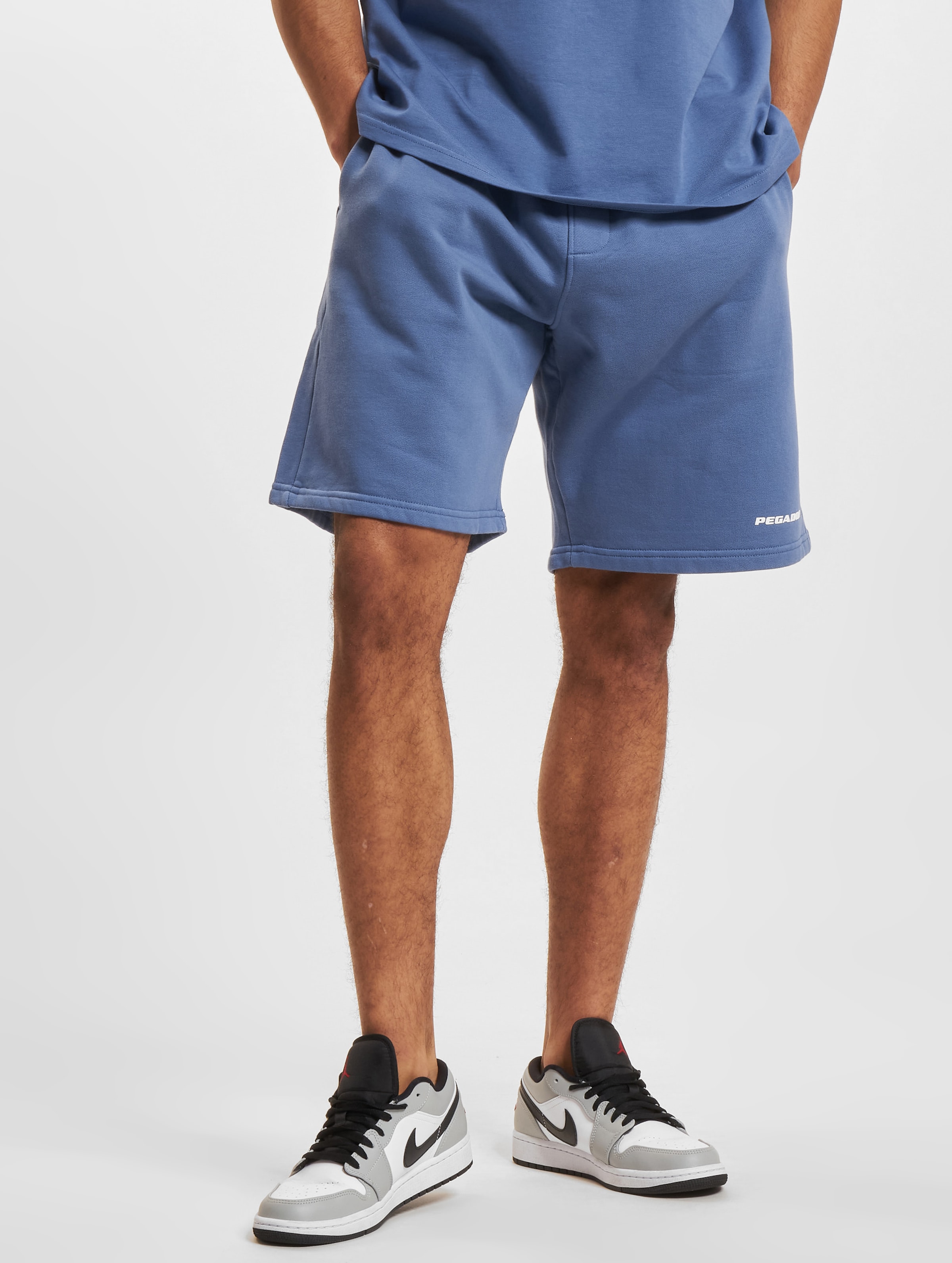 PEGADOR Logo Heavy Shorts Mannen op kleur blauw, Maat L