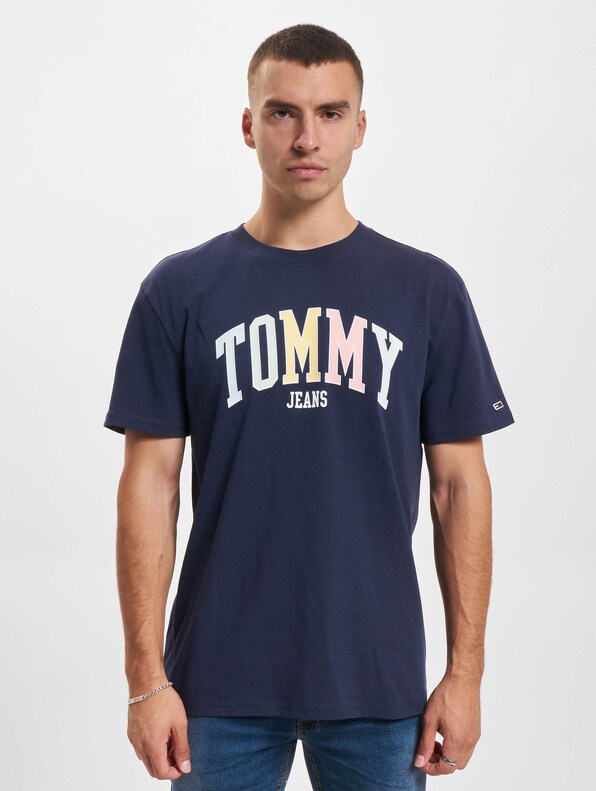 Tommy Jeans Clsc College Pop T-Shirt 29623 | DEFSHOP 