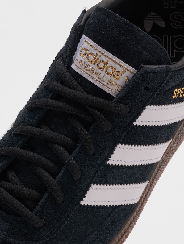Handball Spezial-6