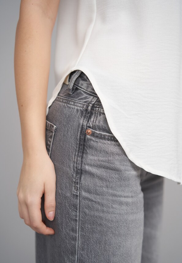 Top with button placket-5