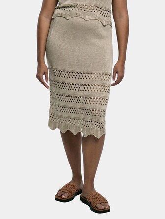 Ladies 3/4 Crochet Knit