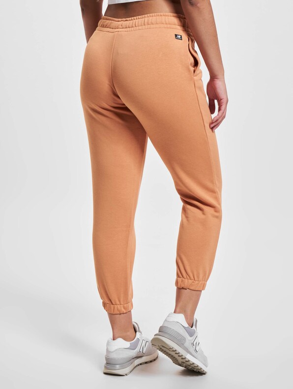  Essentials Graphic Fleece New-1