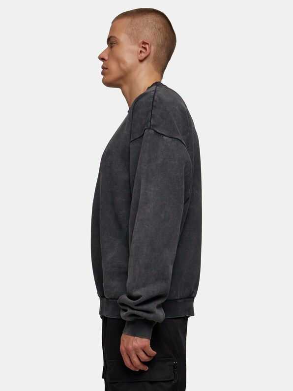 Urban Classics Acid Washed Crew Pullover-2